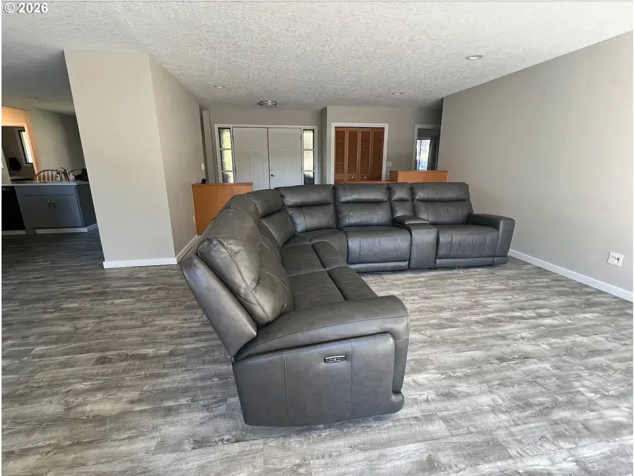 15546 SE Green Hills Ct, Happy Valley, OR 97086 - #2