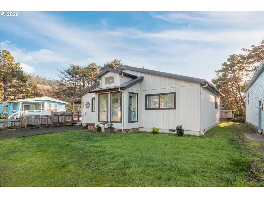 5925 Coates Ave, Cloverdale, OR 97112 - Image #2