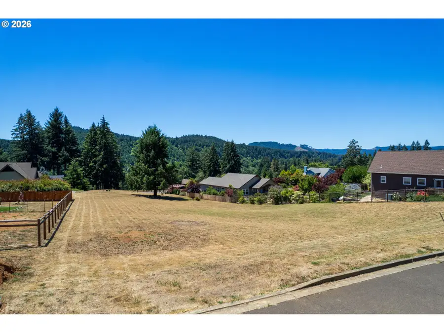 924 C St, Elkton, OR 97436 - #2