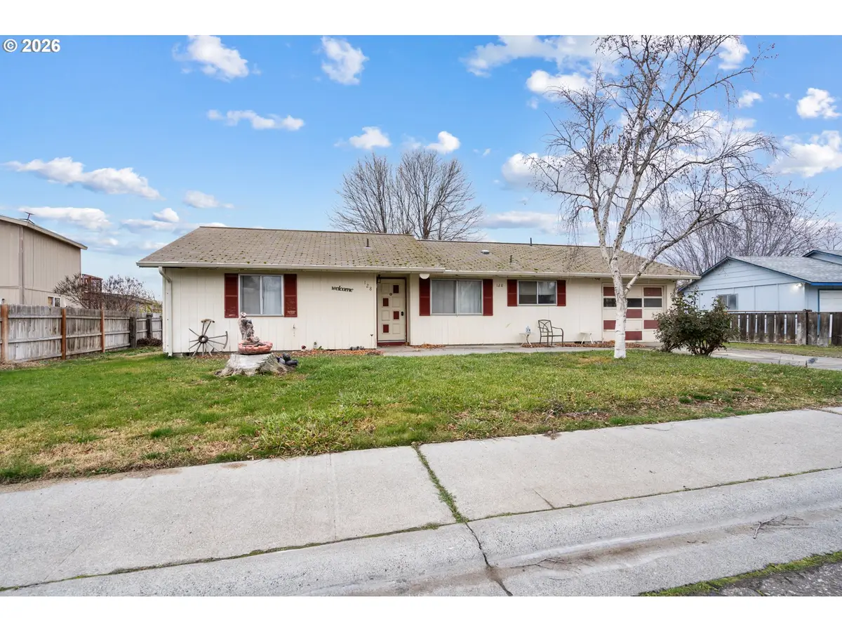 128 SW Willow Fork Dr, Boardman, OR 97818 - Image #1