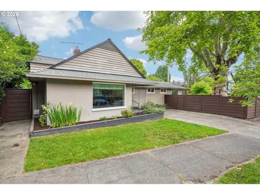 821 SE Bush St, Portland, OR 97202 - #3