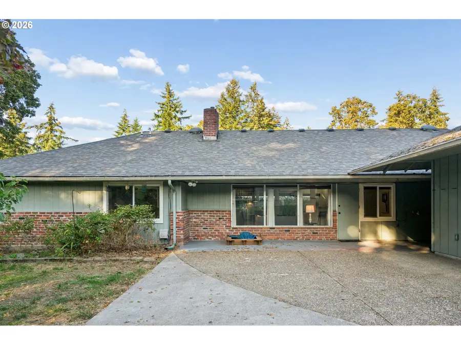 6983 Oakridge Dr, Gladstone, OR 97027 - #3