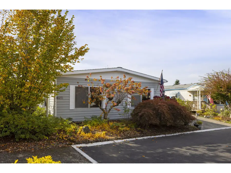 17169 SW Eldorado Dr, Beaverton Hillsboro, OR 97224 - Image #3