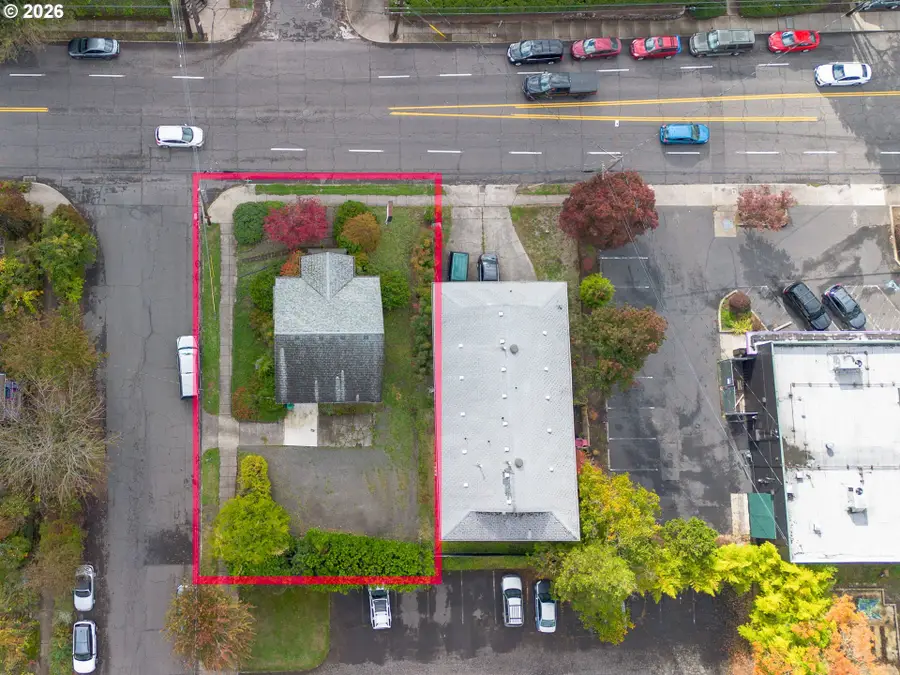 6055 E Burnside St, Portland, OR 97215 - #2