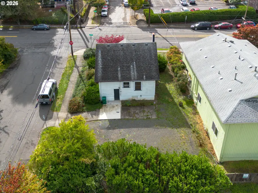 6055 E Burnside St, Portland, OR 97215 - #3