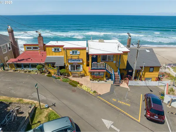 3521 SW Anchor Ave #3, LincolnCity, OR 97367