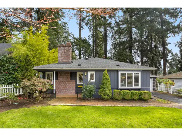 221 6th St, LakeOswego, OR 97034