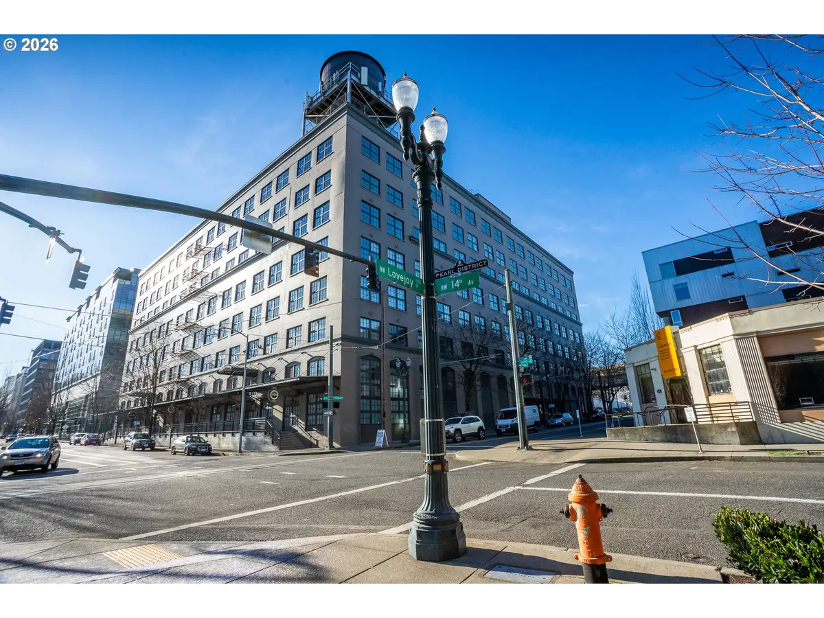 1420 NW Lovejoy St #417, Portland, OR 97209 - Image #1