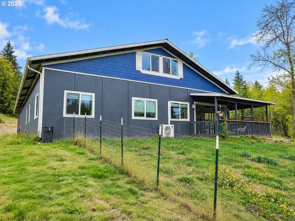 616 Smokey Valley Rd, Toledo, WA 98591