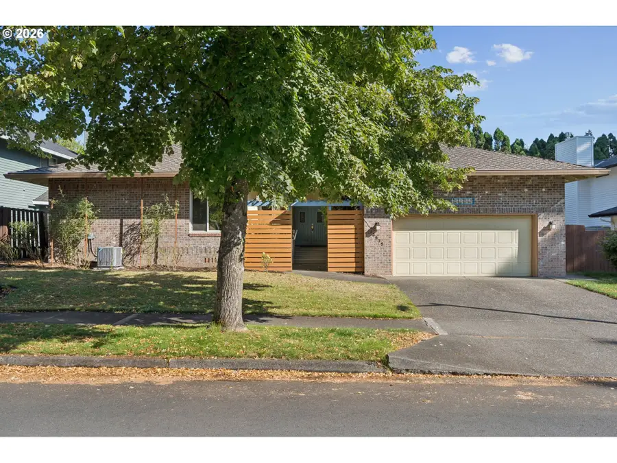 13935 SW Weir Rd, Beaverton, OR 97008 - #2