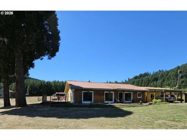 82684 Simonsen Rd, Eugene, OR 97405