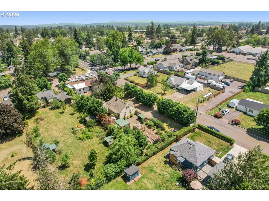 333 Holmes Ln, Oregon City, OR 97045 - #3