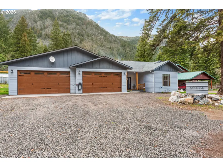 60424 River Rd, Joseph, OR 97846 - #2