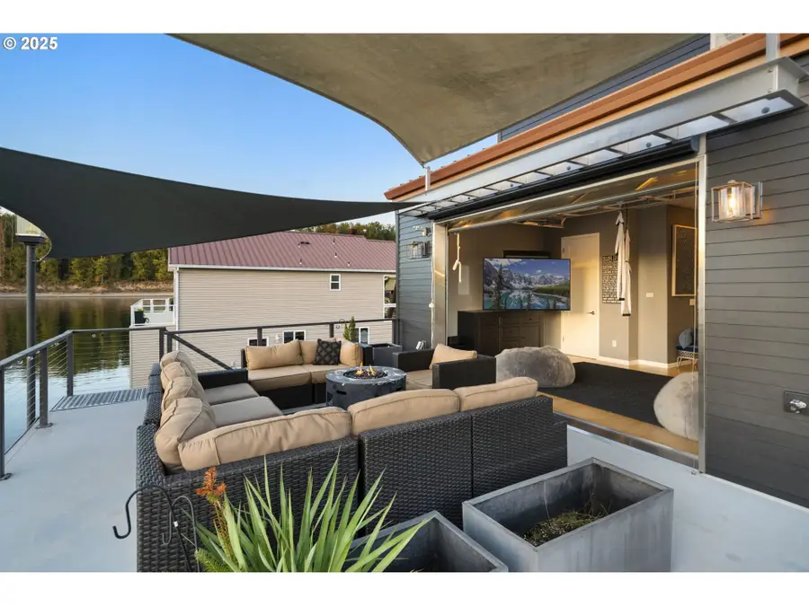 18525 NE Marine Dr #B8, Portland, OR 97230 - Image #3