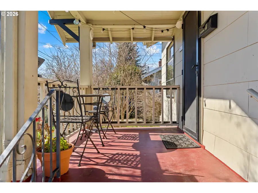 3805 SE Mall St, Portland, OR 97202 - #3