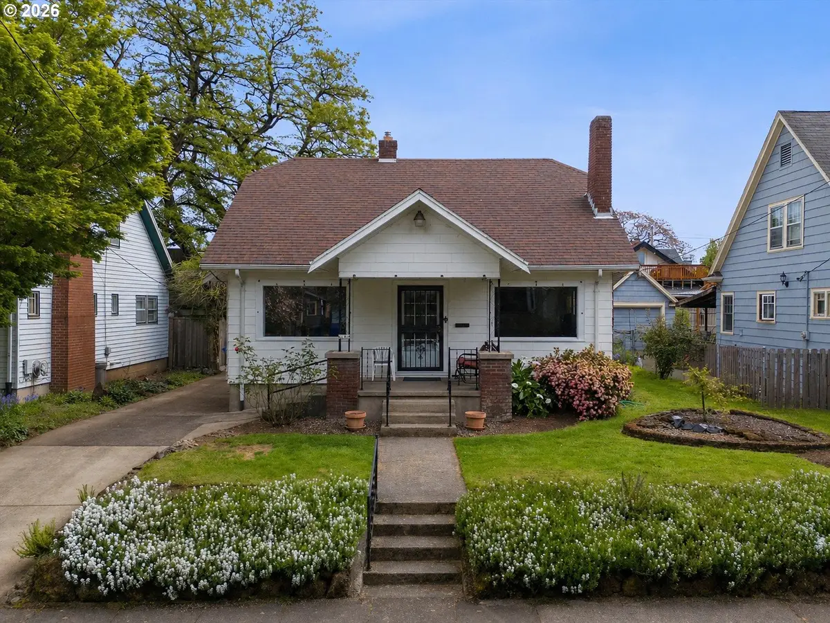 4064 N Massachusetts Ave, Portland, OR 97227 - #1