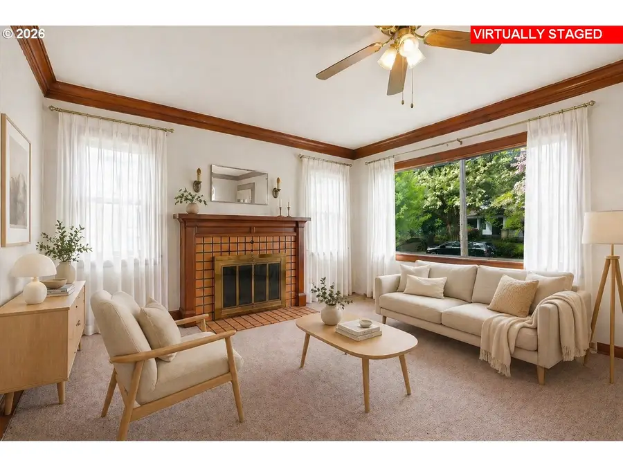 4064 N Massachusetts Ave, Portland, OR 97227 - #2