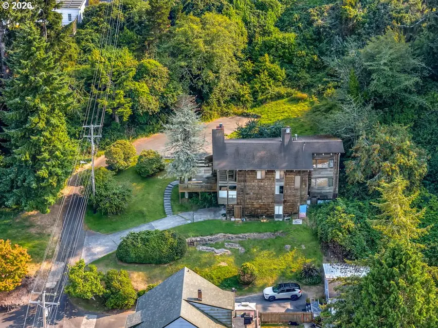 907 5th St, Astoria, OR 97103 - #2
