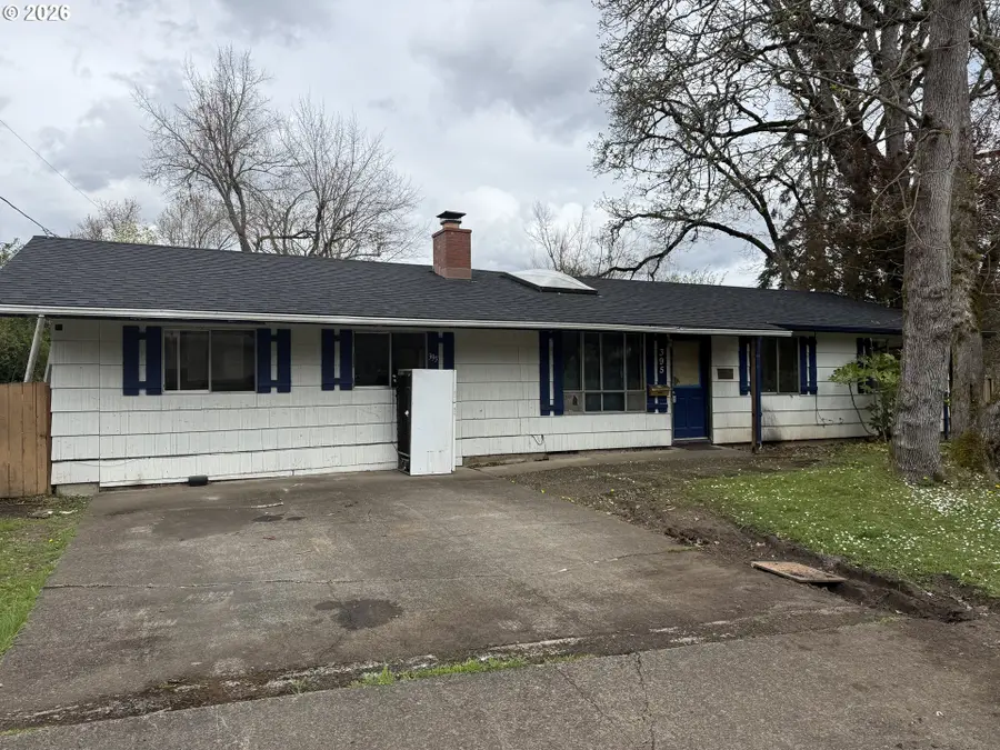 395 E 46th Ave, Eugene, OR 97405 - #2