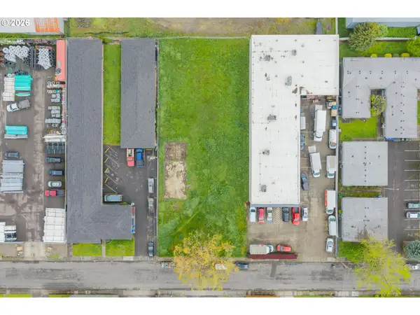 1845 Beach Ave Ne, Salem, OR 97301