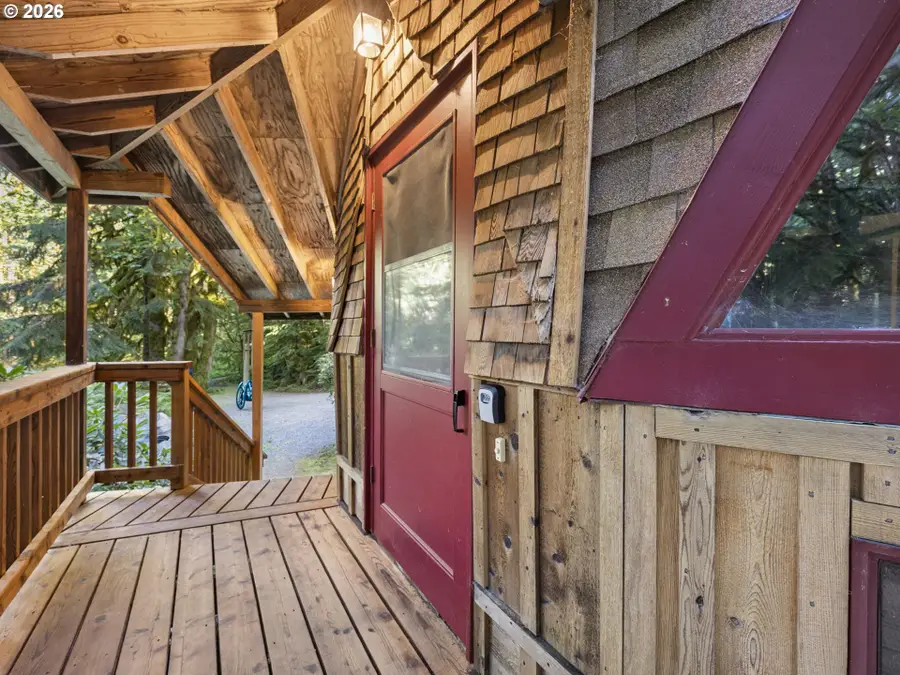 68080 E Maple St, Welches, OR 97067 - #3
