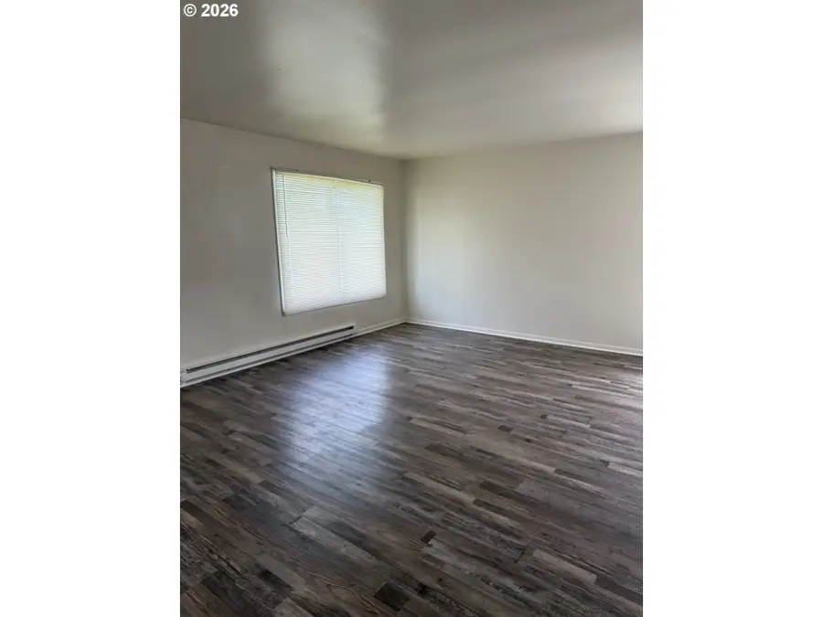 278 Colorado St, Longview, WA 98632 - #3