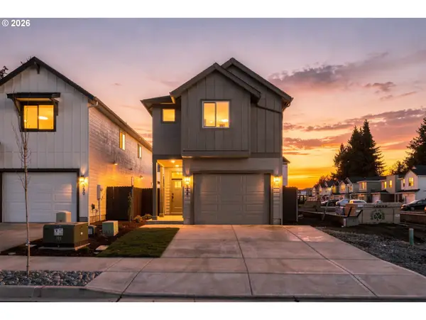 544 SW 23rd St, BattleGround, WA 98604