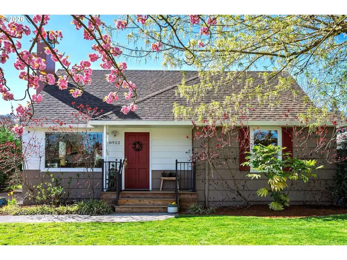 8922 SE Market St, Portland, OR 97216 - #1