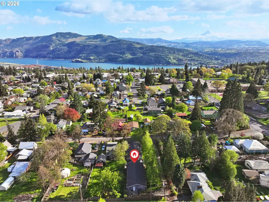 705 NE Church Pl, White Salmon, WA 98672 - #2