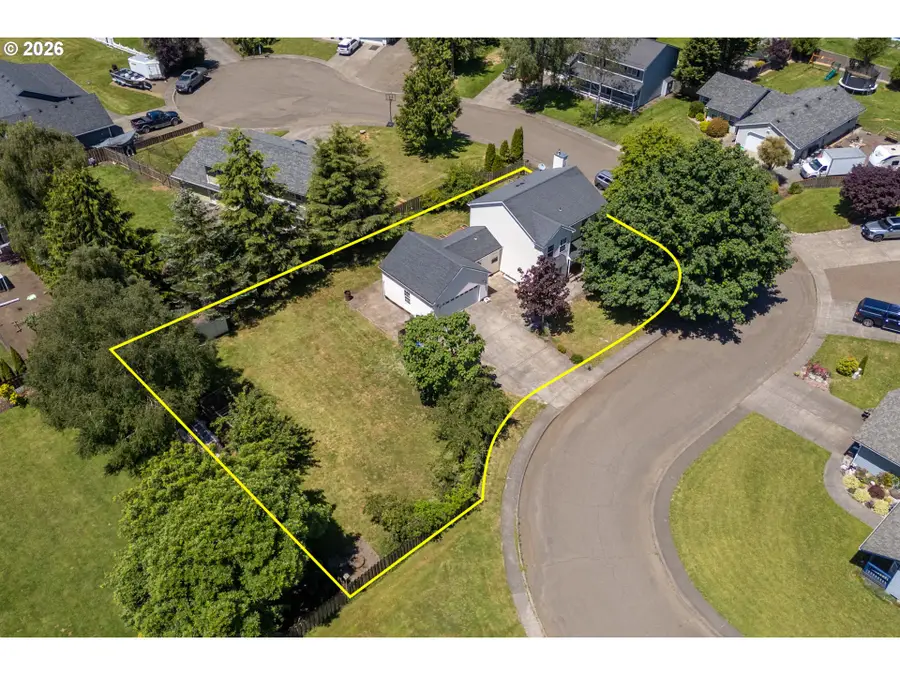 6505 Colonial Way, Tillamook, OR 97141 - #3