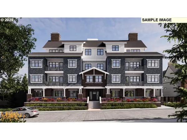 530 4th St #9, LakeOswego, OR 97034