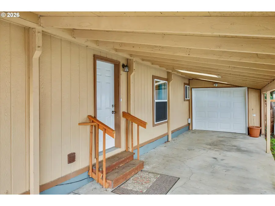 1111 SE 3rd Ave #13, Canby, OR 97013 - #3