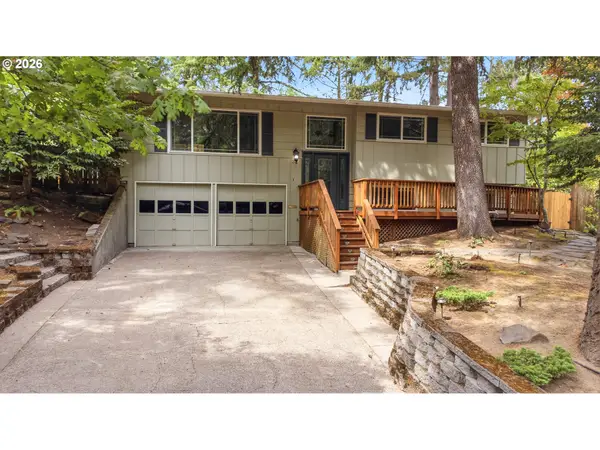 30 Coachman Dr, Eugene, OR 97405