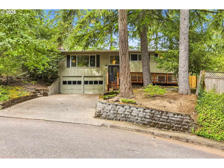 30 Coachman Dr, Eugene, OR 97405 - #2