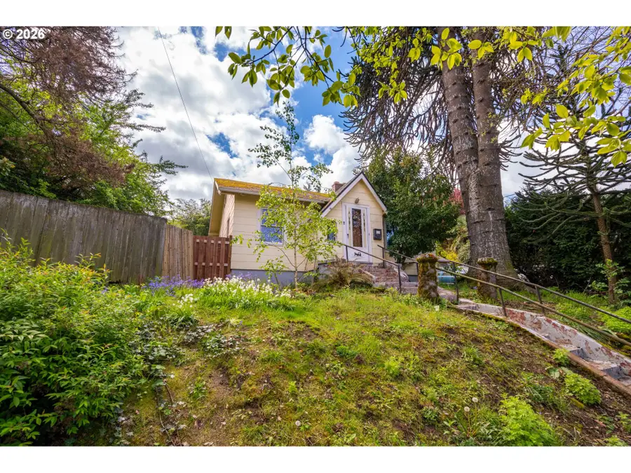 1516 N Winchell St, Portland, OR 97217 - #3