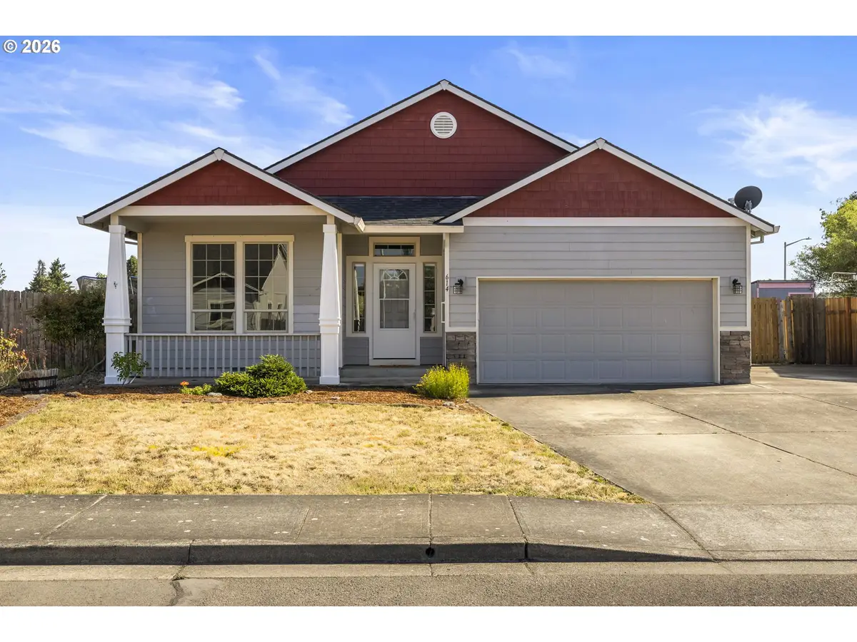 614 Burghardt Dr, Molalla, OR 97038 - #1