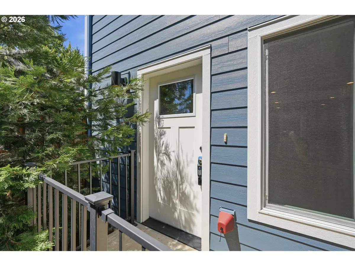 3769 SE 43rd Ave #B, Portland, OR 97206 - #1