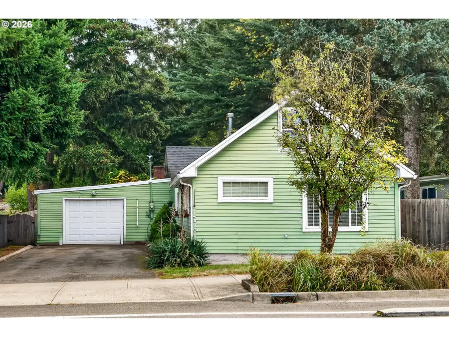 4810 SE 136th Ave, Portland, OR 97236 - #3