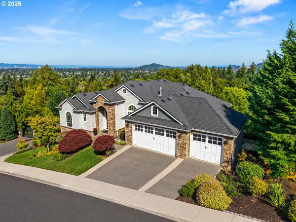8512 SE Constance Dr, HappyValley, OR 97086