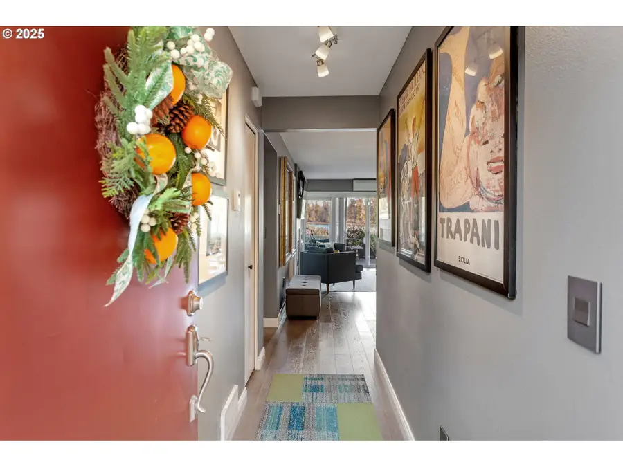 5110 S Landing Dr #103, Portland, OR 97239 - Image #2