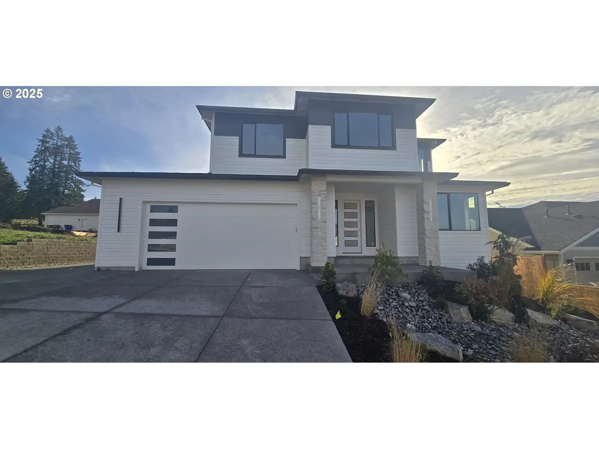 770 Riley Dr, Silverton, OR 97381 - Image #1