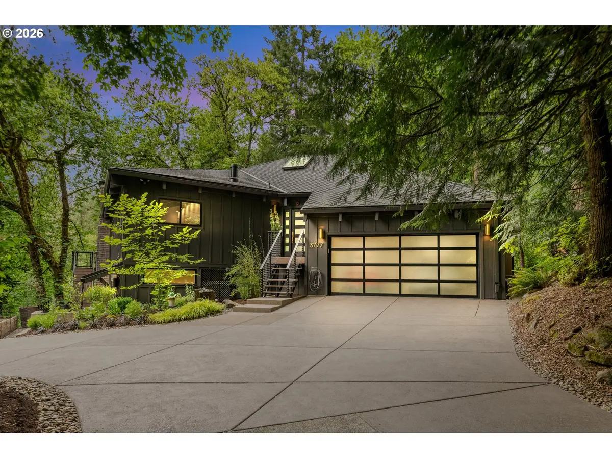 3777 Parkwood Way, Northwest Clackamas, OR 97068 - #1