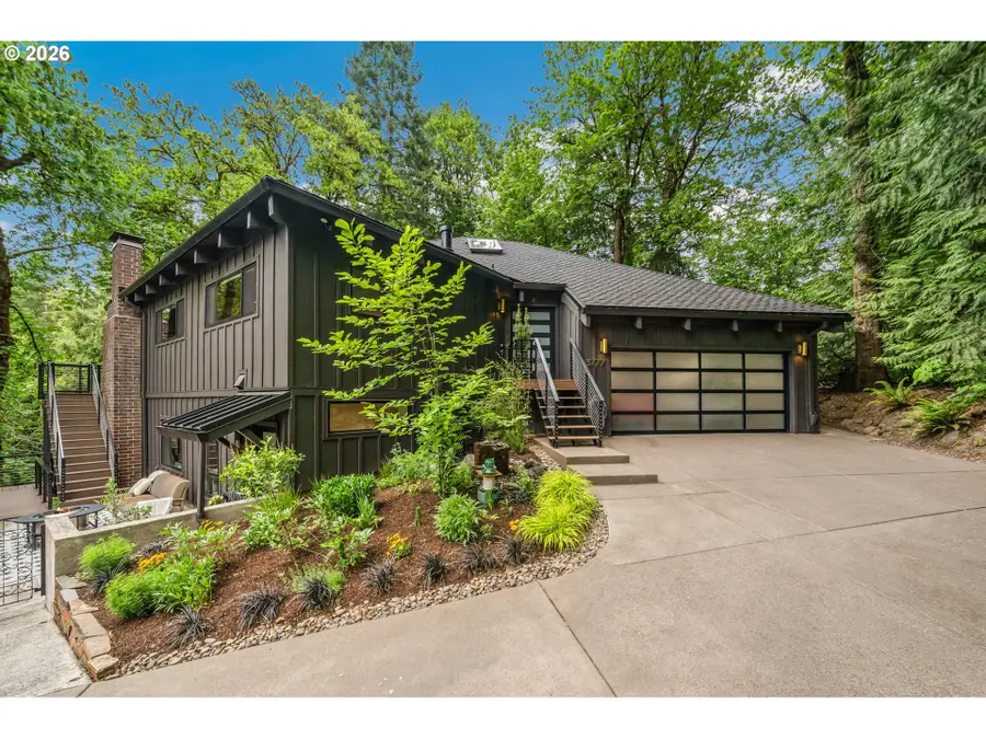 3777 Parkwood Way, Northwest Clackamas, OR 97068 - #3