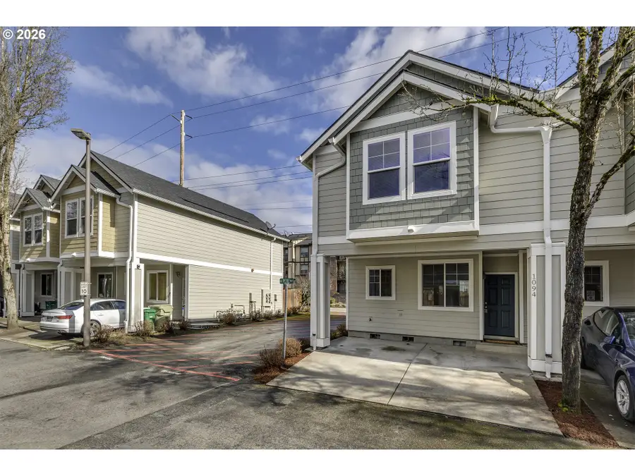 1094 NE Perl Way, Hillsboro, OR 97006 - #2