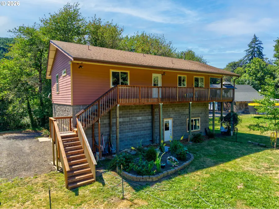 123 Burchard Dr, Scottsburg, OR 97473 - #3