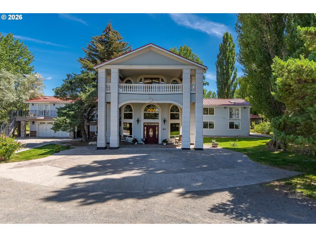 59047 Old Lake Rd, Silver Lake Fort Rock, OR 97641 - #1