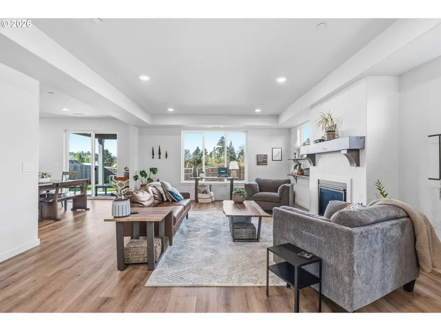 134 E Joyce Ct, La Center, WA 98629 - #3