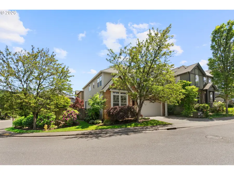 4678 NW Oxbridge Dr, Portland, OR 97229 - #2