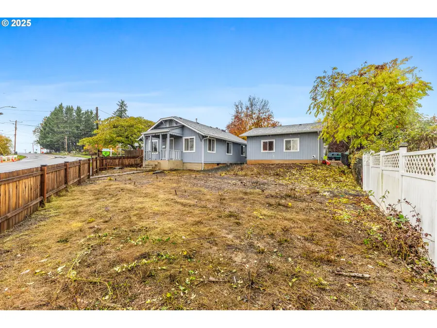 1487 SW Fairview Ave, Dallas, OR 97338 - Image #3