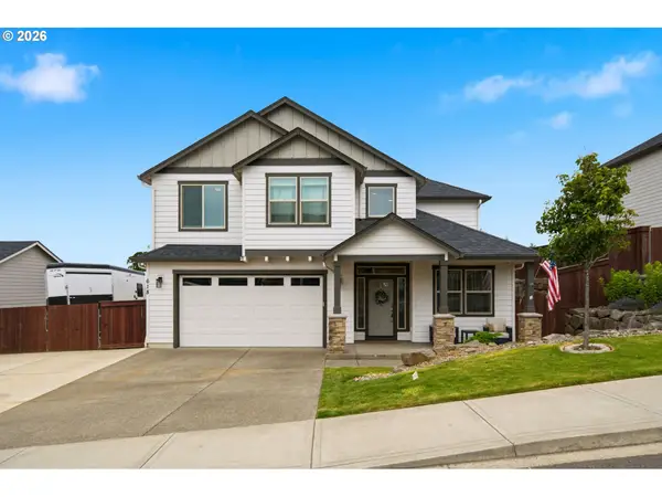618 E Tanoak Ave, LaCenter, WA 98629